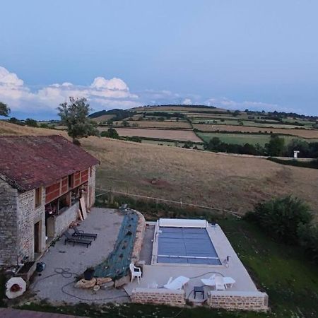 Gite Dans Ancien Moulin Sainte-Helene  Bagian luar foto
