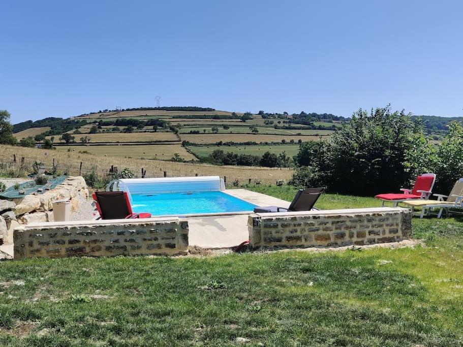 Gite Dans Ancien Moulin Sainte-Helene  Bagian luar foto